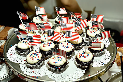 アメリカ独立記念日お祝いのケーキの写真